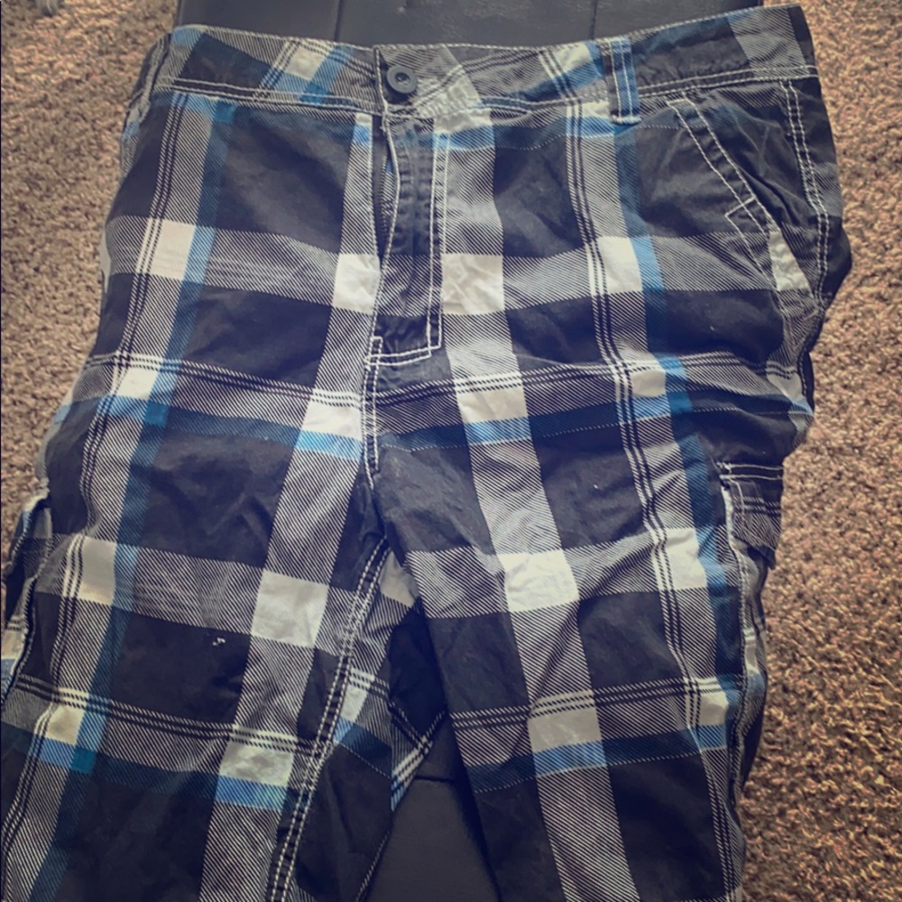 Men’s cargo shorts